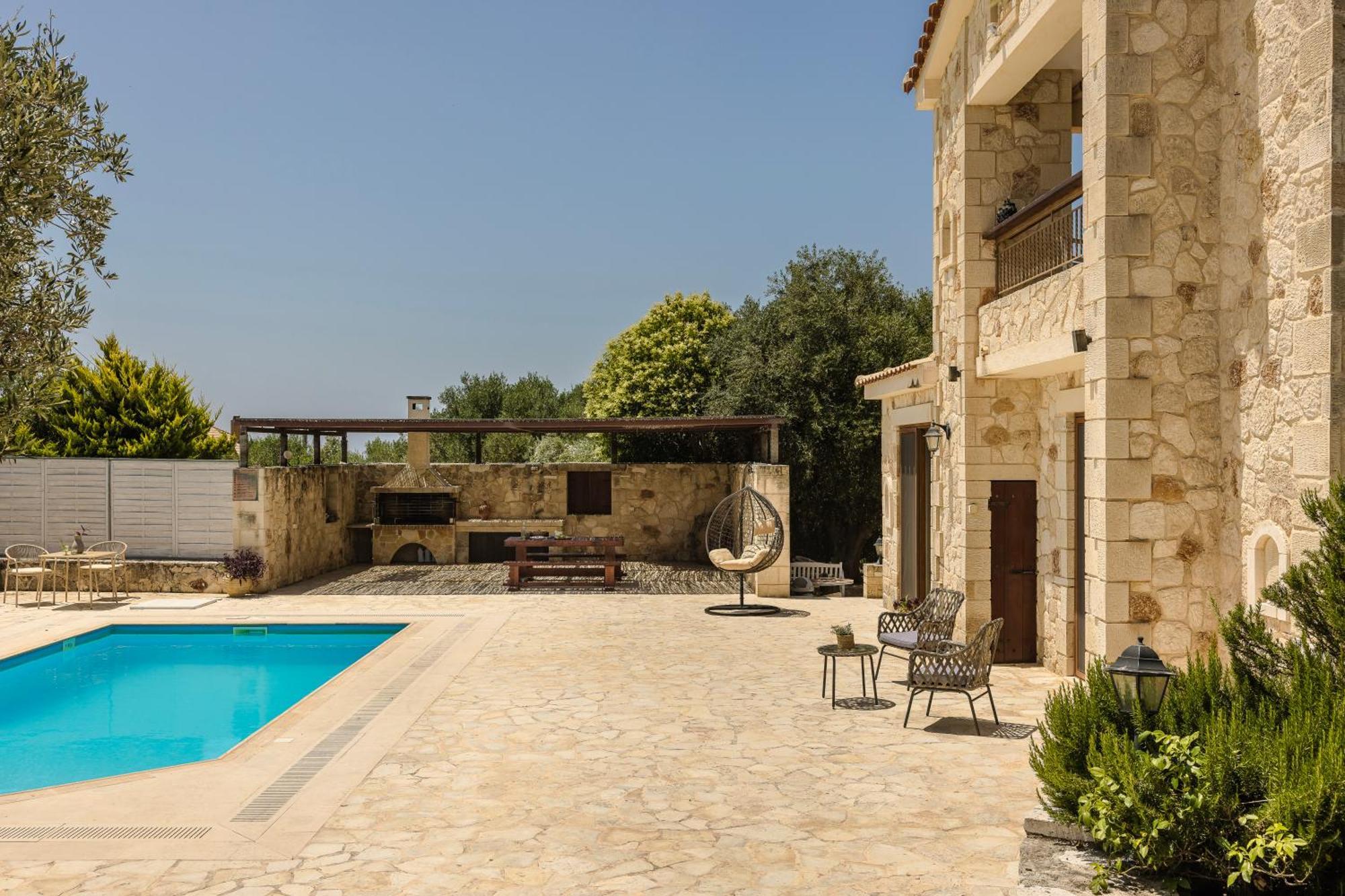 Villa Ydria Chavriáta