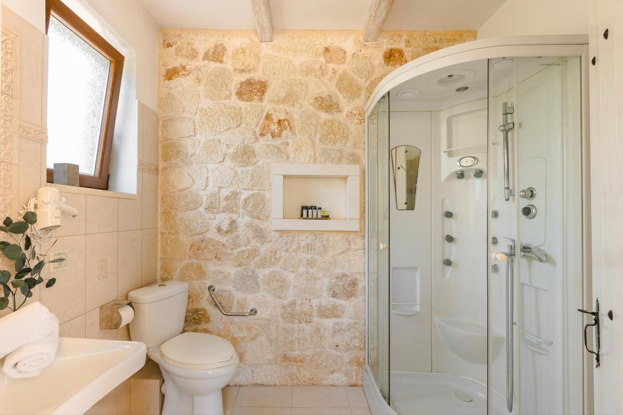 Ydria Villa